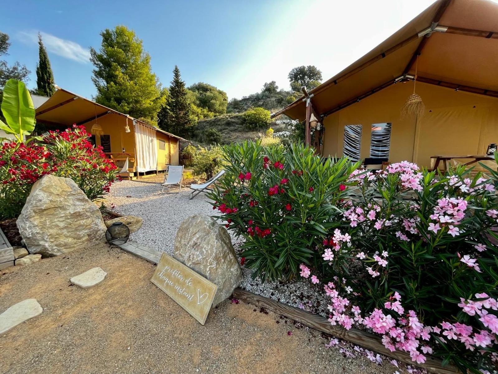 Domaine Du Chene Hotel Campagnan Bagian luar foto