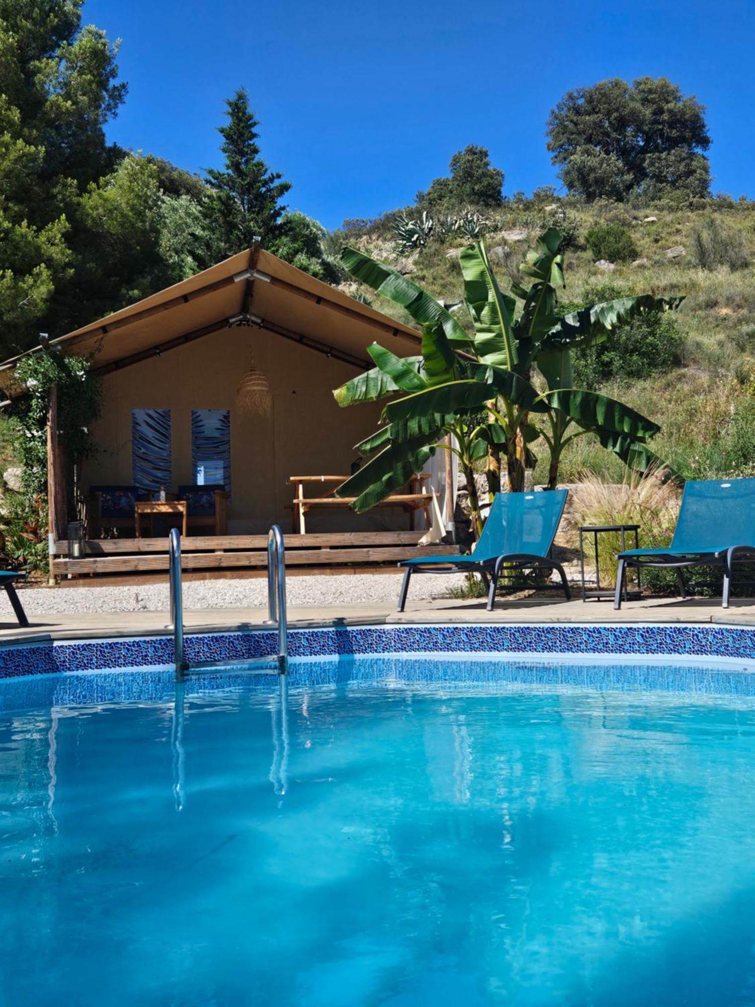 Domaine Du Chene Hotel Campagnan Bagian luar foto